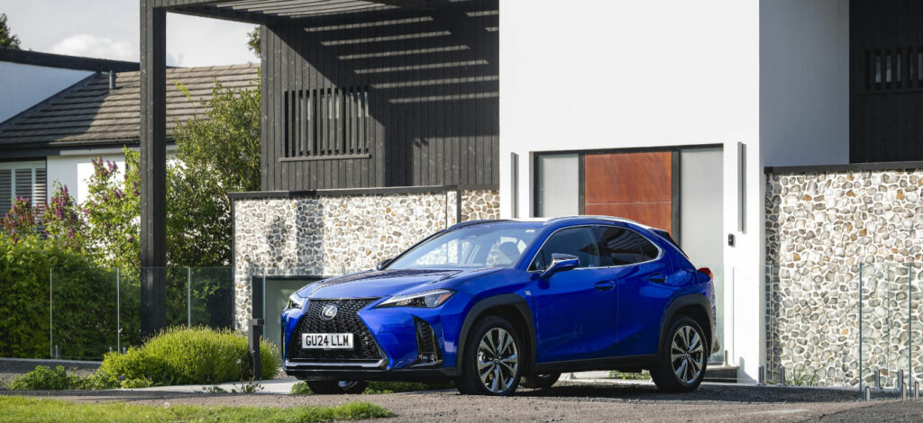 The New Lexus Ux H More Power Efficiency And Luxury Luxury