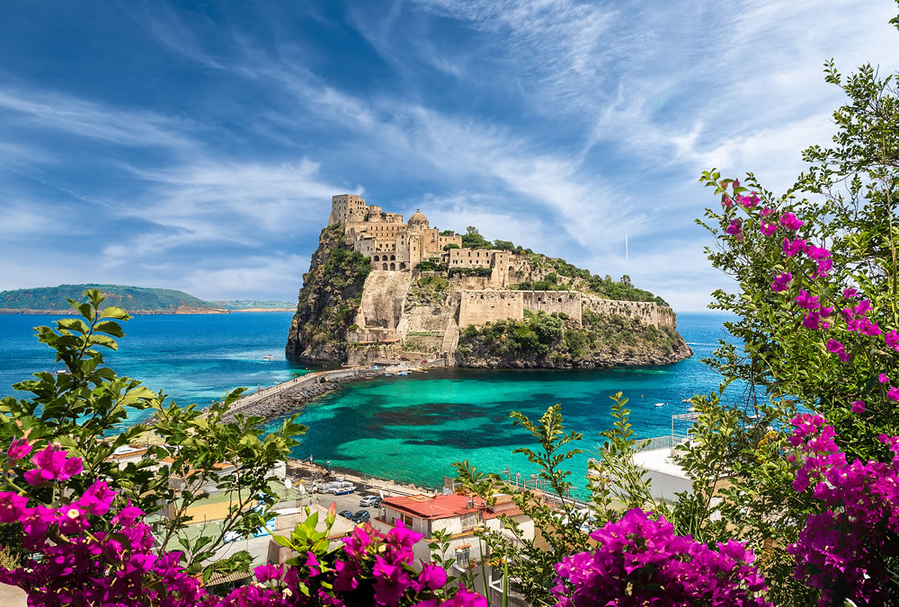 italian tourist island