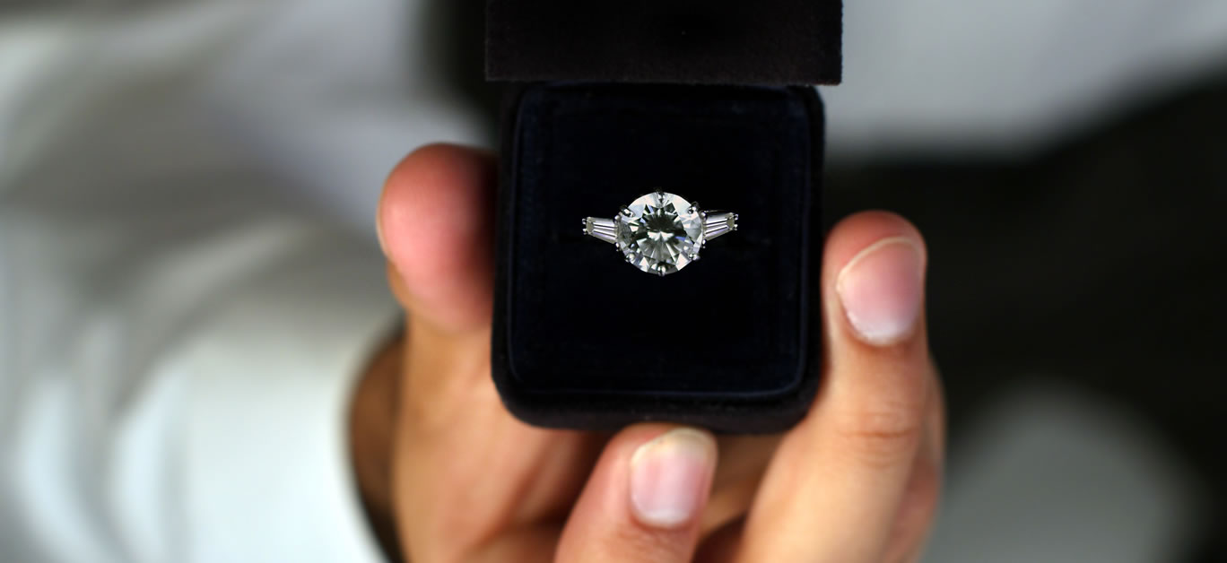 5 iconic engagement rings that will inspire you to go for something a  little bit different | Luxury Lifestyle Magazine