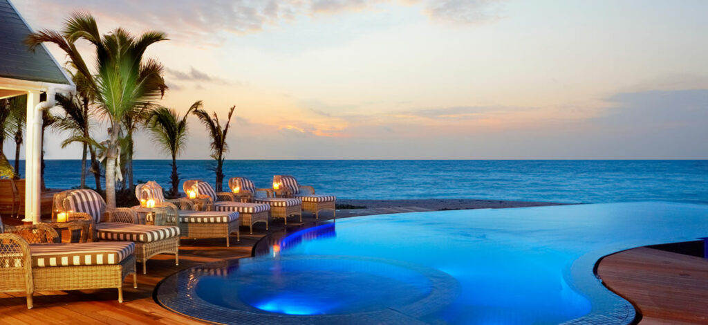 Discovering the very best hotel infinity pools around the world ...