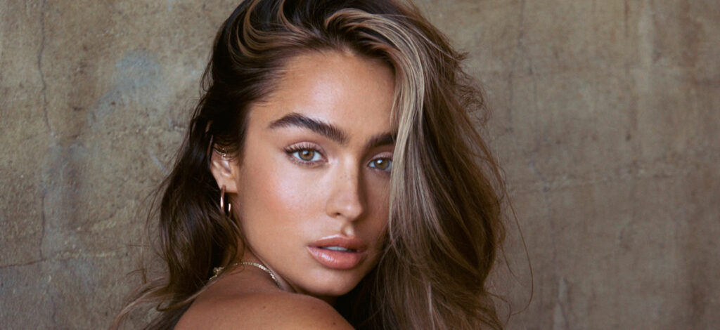 The Luxury Lifestyle List: Sommer Ray, Model and founder of IMARAÏS ...