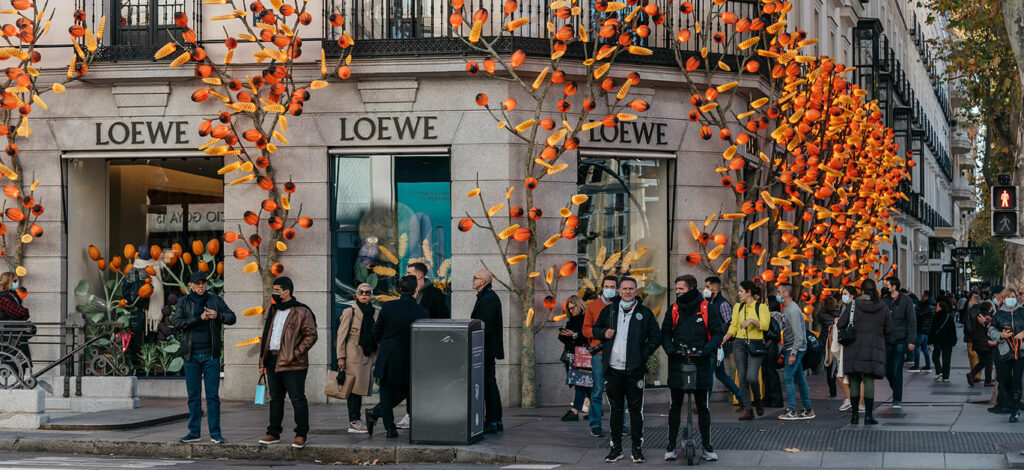 Loewe company logo Spanish luxury fashion house based in Madrid