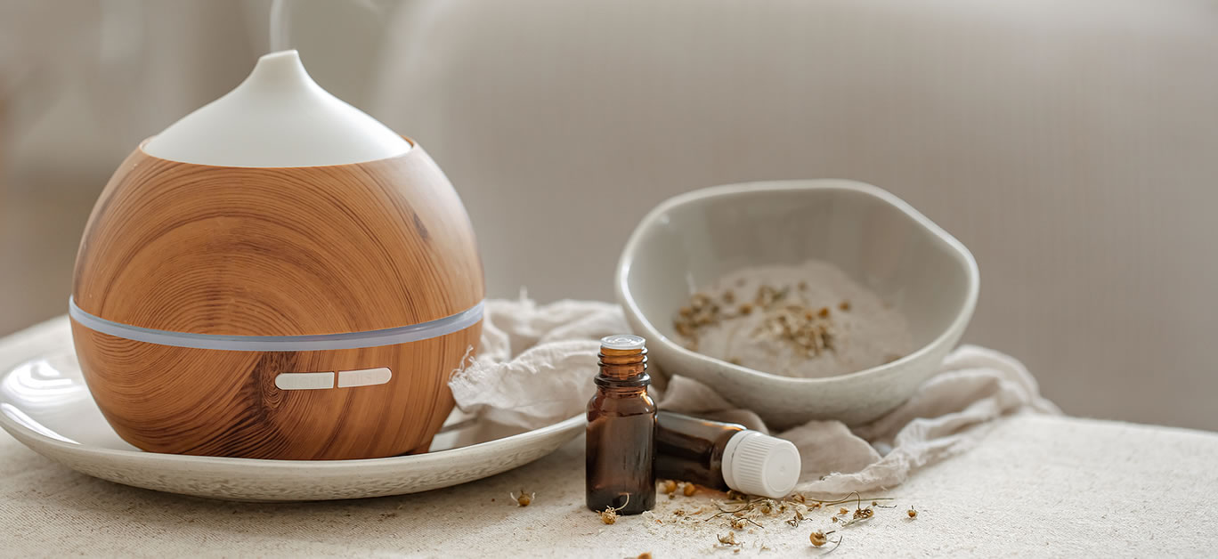 Our Best Essential Oil Diffuser Tips - Recipes with Essential Oils