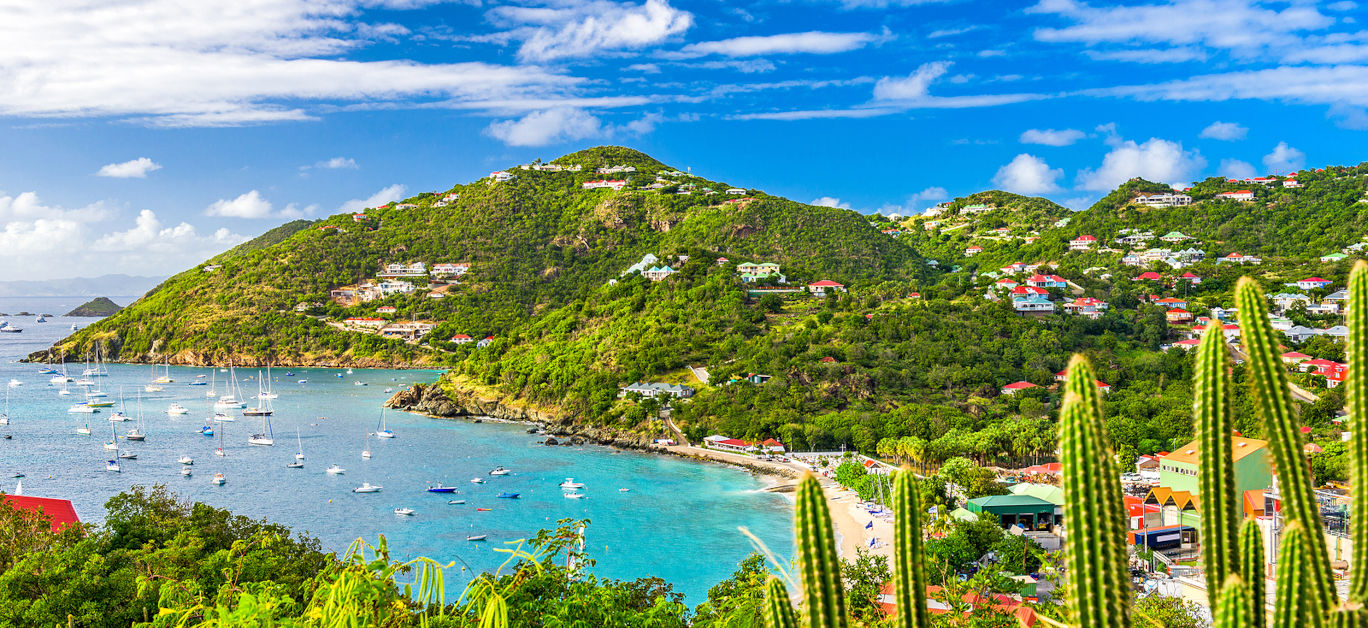 Find the best luxury villa on the exclusive island of St Barths.