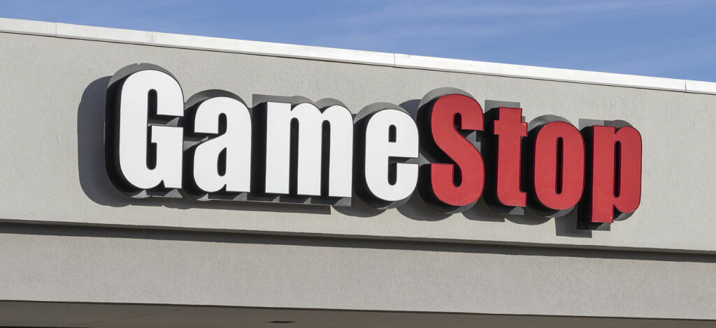 Investing in GameStop: An investors insight into GME’s stock price ...