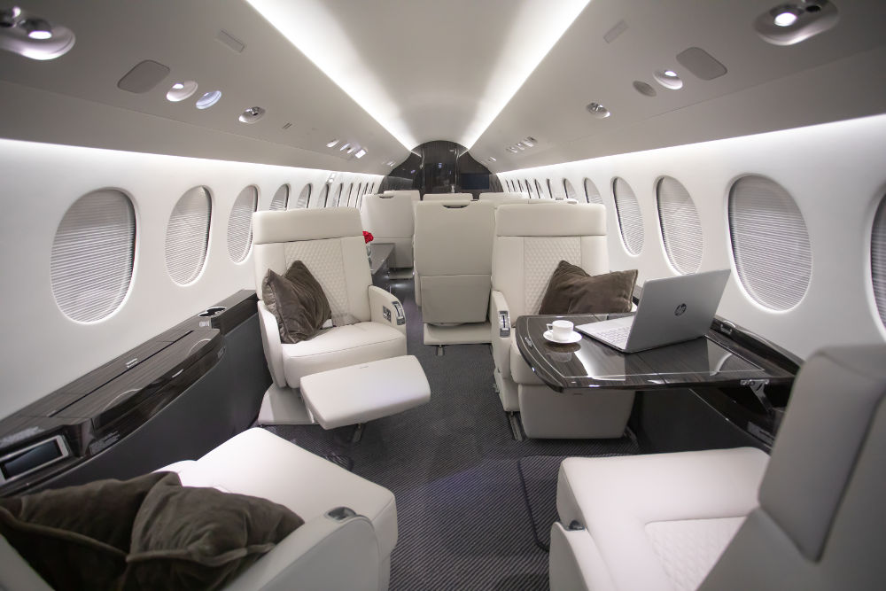 interior del jet privado