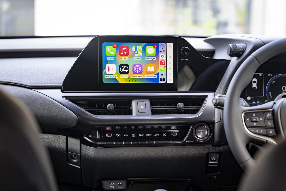 2024 Lexus UX 300h interior