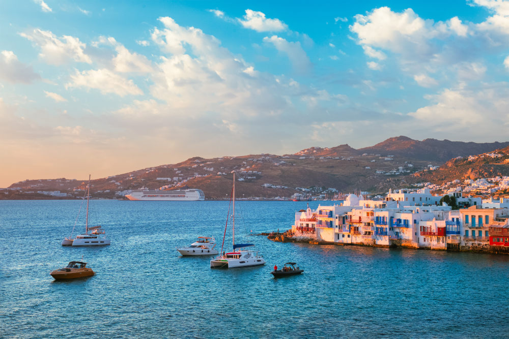 Mykonos bay