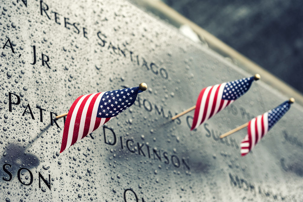 9ll memorial flags