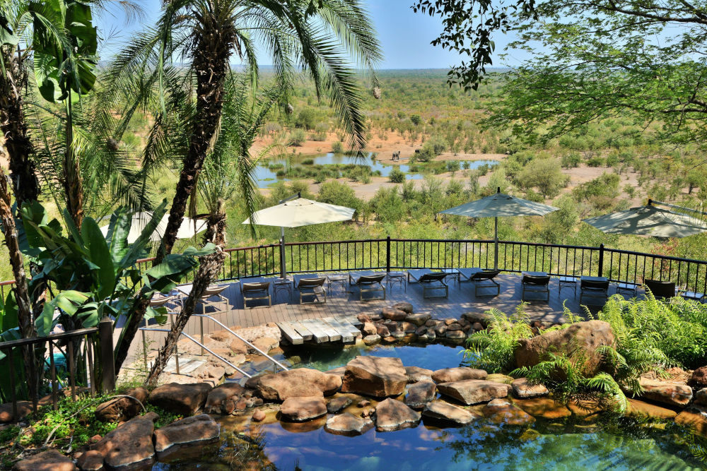 vic falls lodge pool