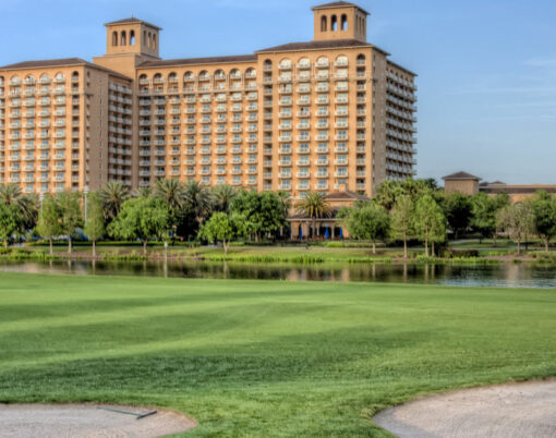 Luxury hotel by the beautiful greens of a golf course