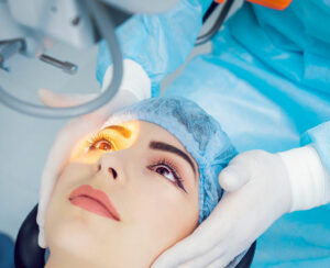 The operation on the eye. Cataract surgery.