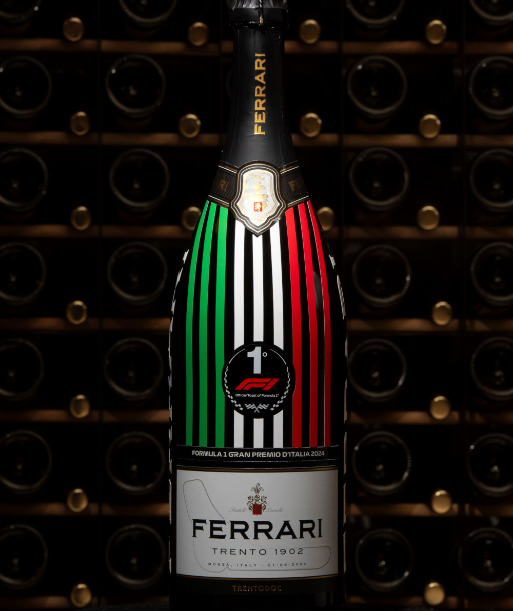 ferrari trento bottle