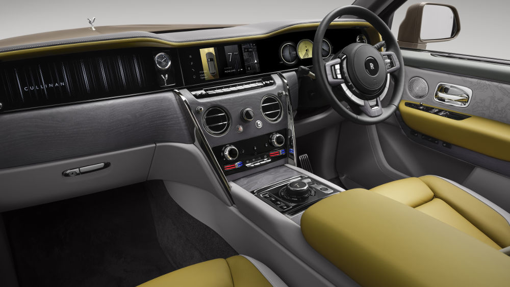 Rolls-Royce Cullinan Series II interior