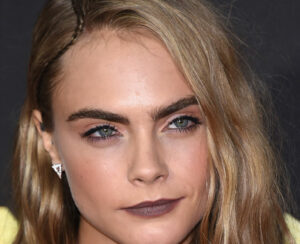 Cara Delevingne arrives to the Mtv Movie Awards 2016