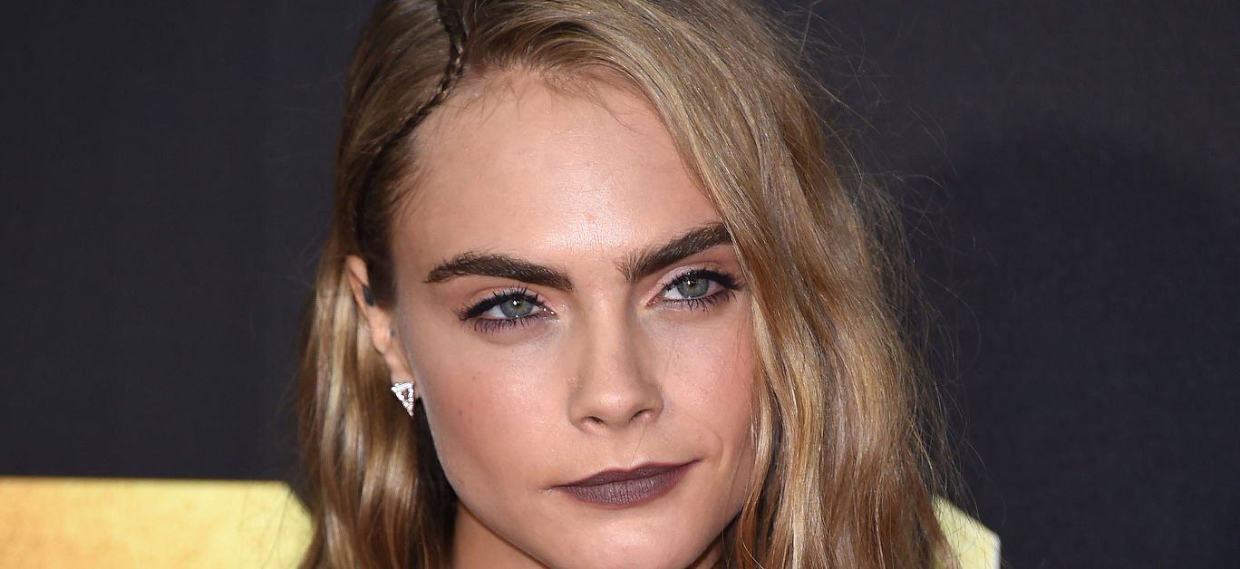 Cara Delevingne arrives to the Mtv Movie Awards 2016