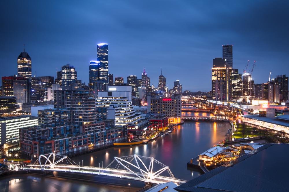 The Yarra River and the city of Melbourne in the early morning