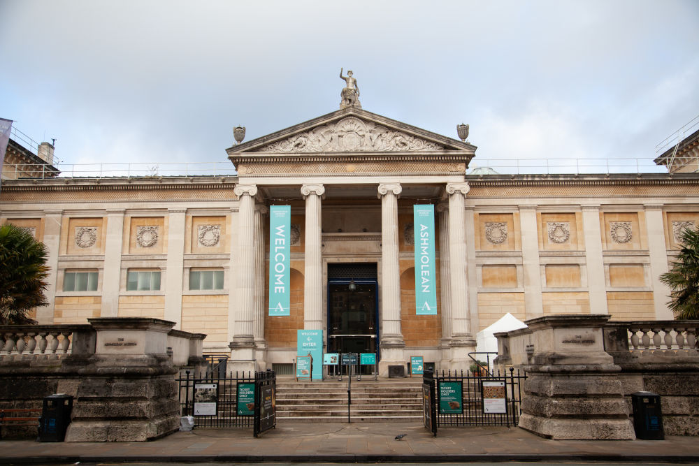 ashmolean museum exterior