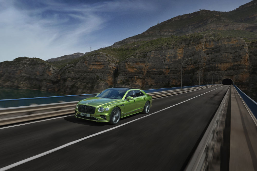 Bentley’s New Flying Spur on road