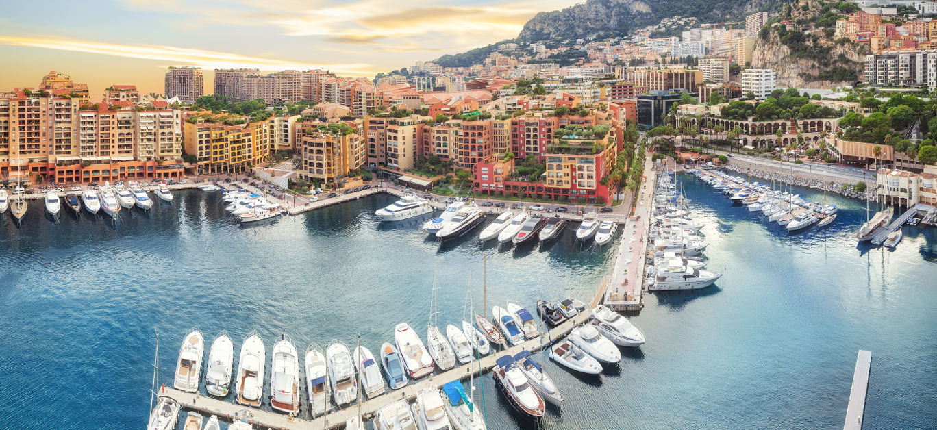 Luxury residential area Monaco-Ville with yachts, Monaco, Cote dAzur, France