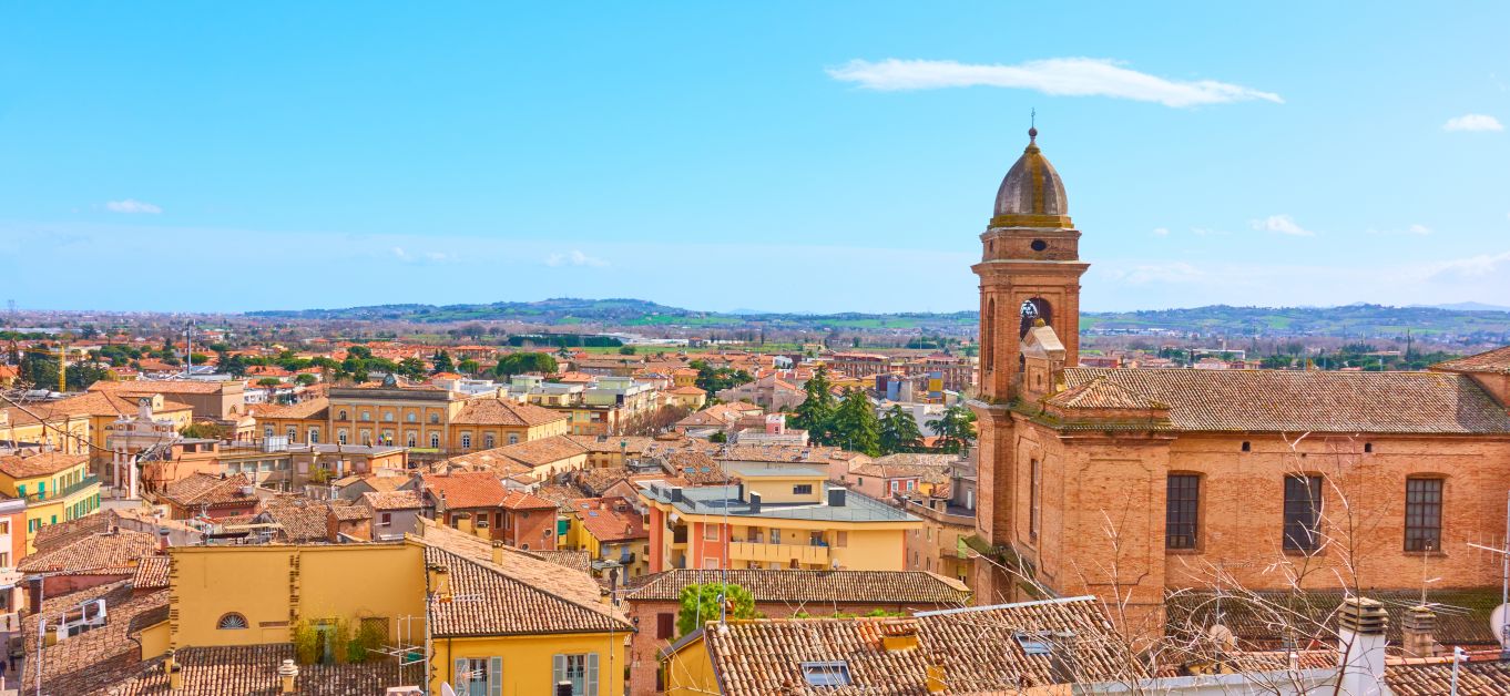 Panoramic view of small italian town Santarcangelo di Romagna, E