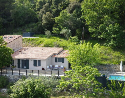 Provençal Adventures farmhouse exterior